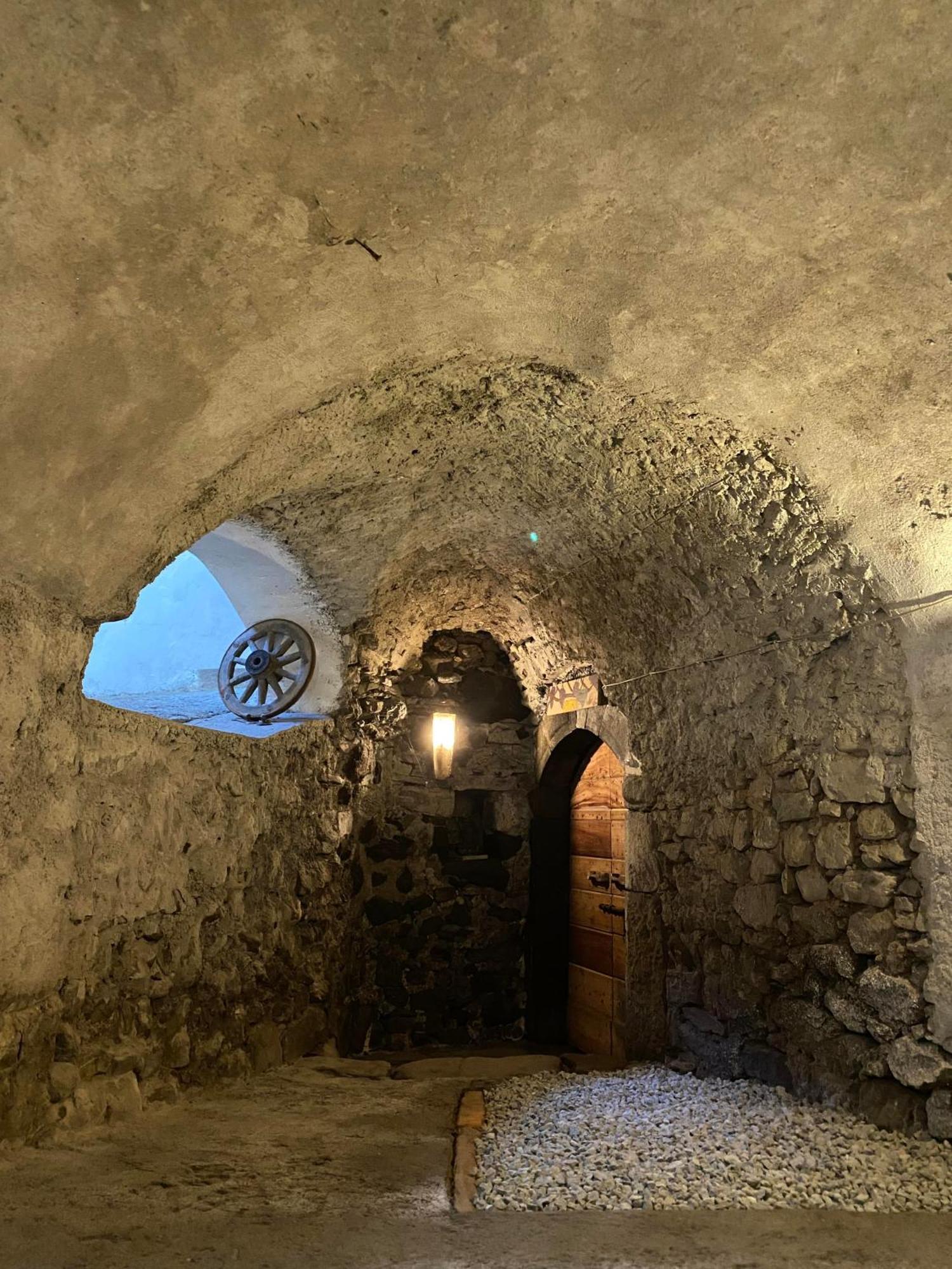 Casa Nel Centro Storico Di Borno别墅 外观 照片